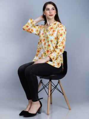 Elegant Multicolor Top